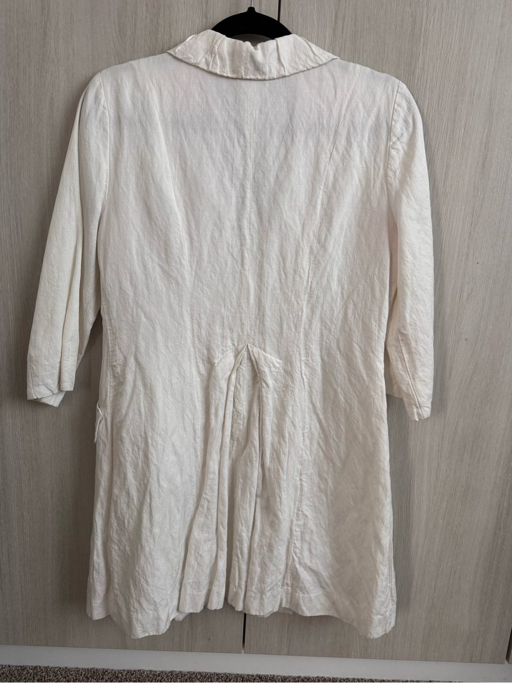 CAbi White Ruffle Collar Button-Front jacket - Picture 3 of 6